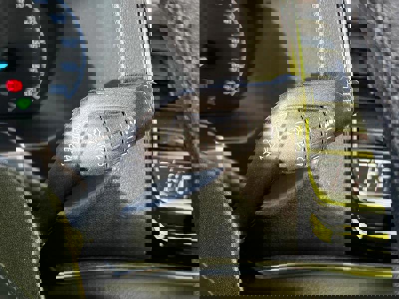 Image Ford TRANSIT/TOURNEO CUSTOM COMBI 320 1.0 125 L1 Tourneo Hybrid Titanium GPS Caméra Carplay 8 places Régul Clim auto Gtie 1 an